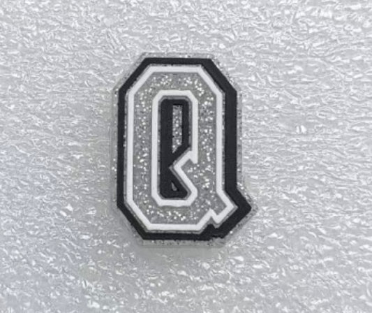Q